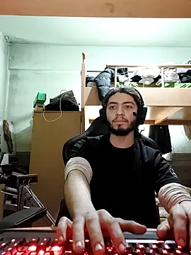 kleineid77 online show from March 8, 2026, 1:48 pm