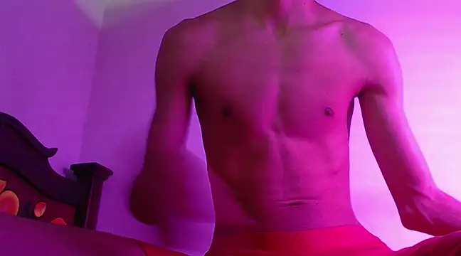 Snapshot of isaaclatino chatting on January 3, 2025, 10:40 pm isaaclatino online show from January 3, 2025, 10:40 pm