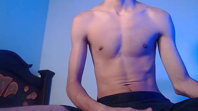 Snapshot of isaaclatino chatting on February 17, 2025, 5:36 am isaaclatino online show from February 17, 2025, 5:36 am