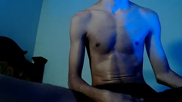 Snapshot of isaaclatino chatting on February 18, 2025, 7:32 am isaaclatino online show from February 18, 2025, 7:32 am