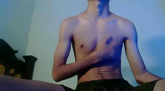 Snapshot of isaaclatino chatting on March 4, 2025, 4:20 pm isaaclatino online show from March 4, 2025, 4:20 pm