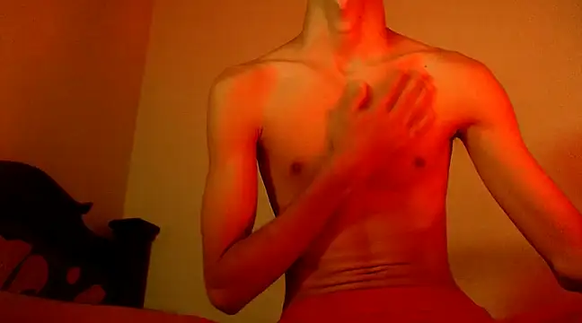 Snapshot of isaaclatino chatting on March 19, 2025, 4:36 am isaaclatino online show from March 19, 2025, 4:36 am