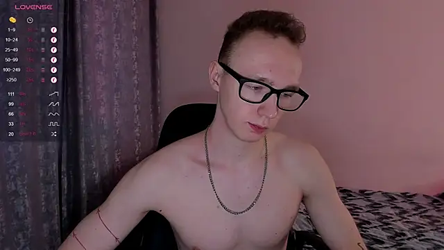 Alex silents online show from March 20, 2025, 9:04 am