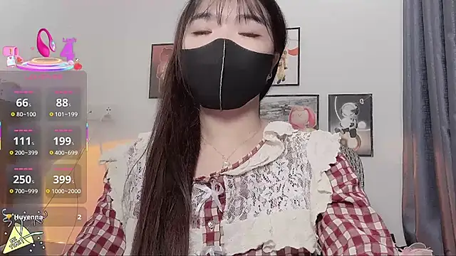 Berrysweet 68 online show from March 22, 2025, 6:25 pm