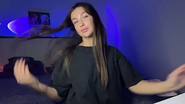 KristalNight online show from December 12, 2024, 12:33 pm