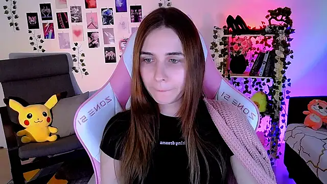 AliceCharmy online show from December 11, 2024, 2:00 pm