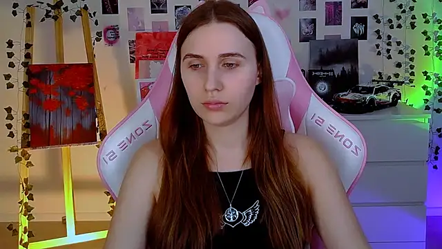 AliceCharmy online show from February 20, 2025, 2:46 pm