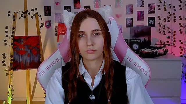 AliceCharmy online show from February 21, 2025, 7:21 pm