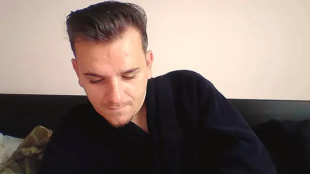 Huge cock22cm online show from November 20, 2025, 8:47 am