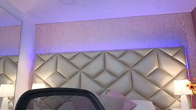 Snapshot of Brenda_Garcia chatting on September 21, 2025, 12:07 pm Brenda Garcia online show from September 21, 2025, 12:07 pm