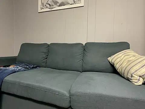 Snapshot of mouser21212 chatting on January 9, 2025, 7:31 am mouser21212 online show from January 9, 2025, 7:31 am