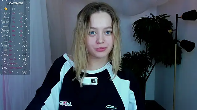 n0 nude online show from January 18, 2025, 12:15 pm