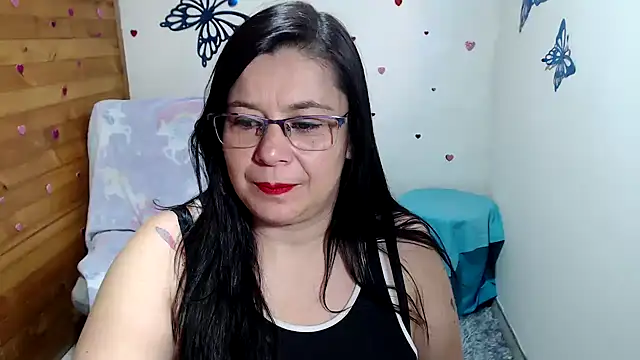 lilisa777 online show from October 4, 2025, 10:30 pm