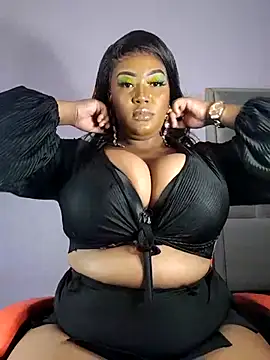 Snapshot of SexyRider8 chatting on February 23, 2025, 4:35 pm SexyRider8 online show from February 23, 2025, 4:35 pm