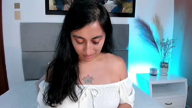 LisaHadwin online show from February 7, 2025, 6:24 pm