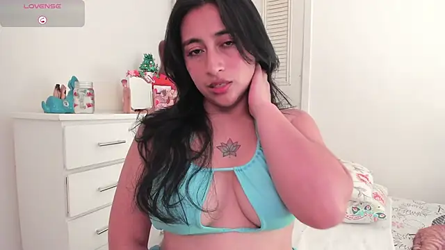 LisaHadwin online show from December 16, 2025, 6:46 pm