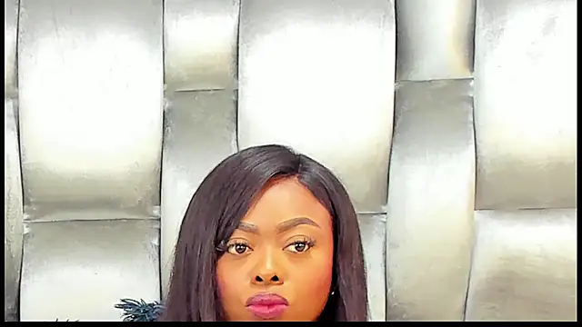 Snapshot of CamilaBenitez chatting on May 28, 2026, 4:26 pm CamilaBenitez online show from May 28, 2026, 4:26 pm