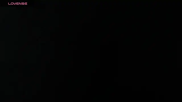 Snapshot of Scarlett-Bonnet chatting on June 4, 2026, 7:31 pm Scarlett-Bonnet online show from June 4, 2026, 7:31 pm