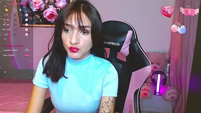 Mei Kelly online show from March 5, 2025, 11:27 pm