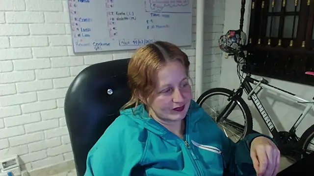 ViioletaMora online show from February 17, 2025, 2:42 am