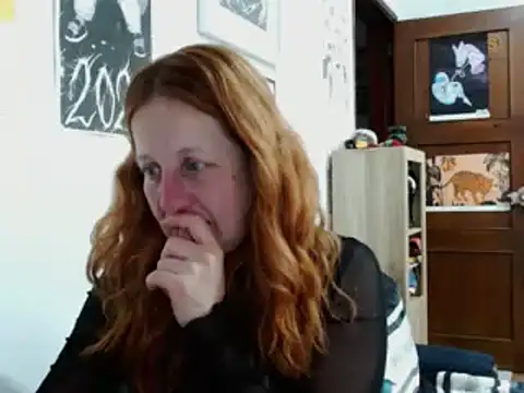 Snapshot of ViioletaMora chatting on May 24, 2026, 3:33 am ViioletaMora online show from May 24, 2026, 3:33 am
