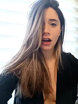 Snapshot of maliciaworld chatting on January 22, 2025, 5:17 pm maliciaworld online show from January 22, 2025, 5:17 pm