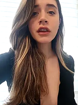 Snapshot of maliciaworld chatting on February 11, 2025, 5:07 pm maliciaworld online show from February 11, 2025, 5:07 pm