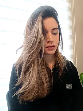 Snapshot of maliciaworld chatting on February 16, 2025, 5:04 pm maliciaworld online show from February 16, 2025, 5:04 pm