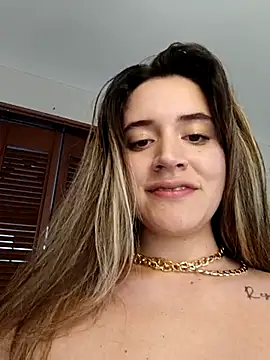 Snapshot of maliciaworld chatting on February 21, 2025, 8:16 pm maliciaworld online show from February 21, 2025, 8:16 pm