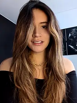 Snapshot of maliciaworld chatting on October 16, 2025, 6:42 pm maliciaworld online show from October 16, 2025, 6:42 pm