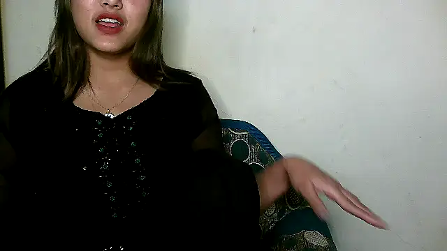 Snapshot of Princess_noorjahan chatting on March 2, 2025, 10:48 pm Princess noorjahan online show from March 2, 2025, 10:48 pm