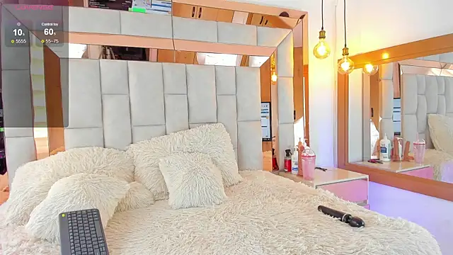 Snapshot of Salomethompson- chatting on December 20, 2024, 6:13 pm Salomethompson- online show from December 20, 2024, 6:13 pm