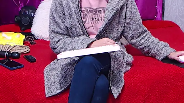 AyshaScott online show from March 10, 2025, 12:37 pm