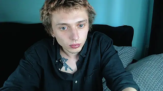 axxxturel online show from January 3, 2025, 6:01 am