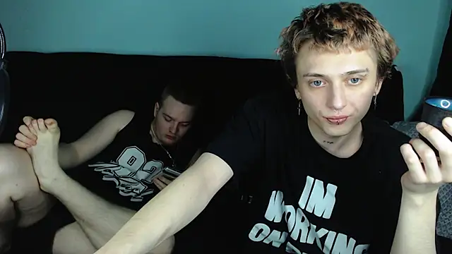 axxxturel online show from January 8, 2025, 3:51 am