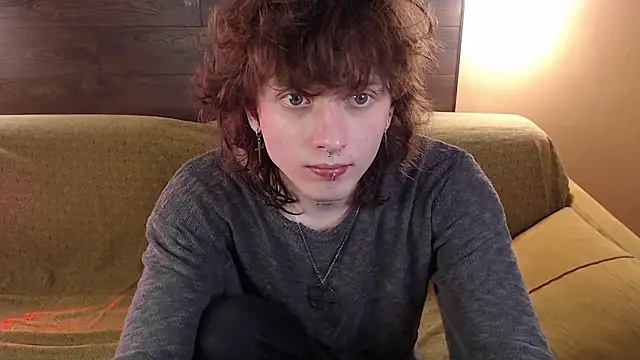 axxxturel online show from February 2, 2026, 1:32 pm