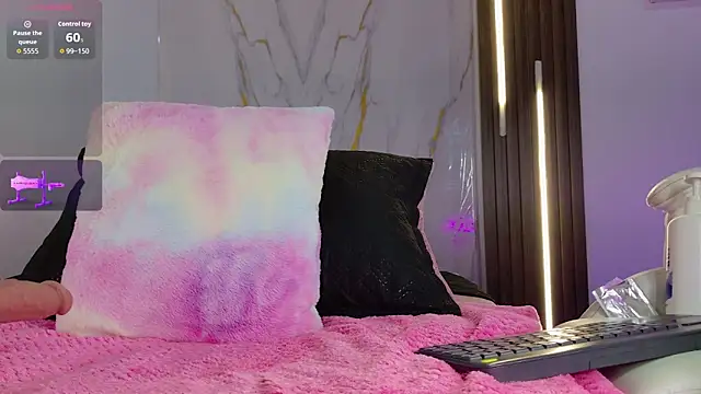 Snapshot of mia_099 chatting on October 24, 2025, 8:38 pm mia 099 online show from October 24, 2025, 8:38 pm