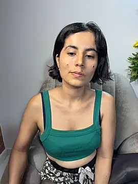 kanela3434 online show from December 19, 2025, 4:08 am