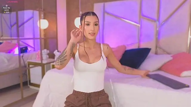 AilishBenson online show from February 20, 2026, 7:47 pm