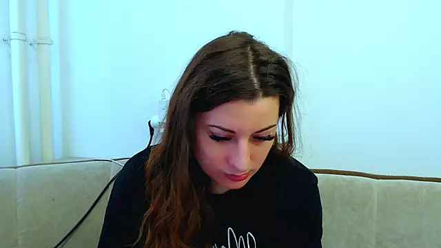 Helen Adams  online show from March 21, 2025, 8:28 am