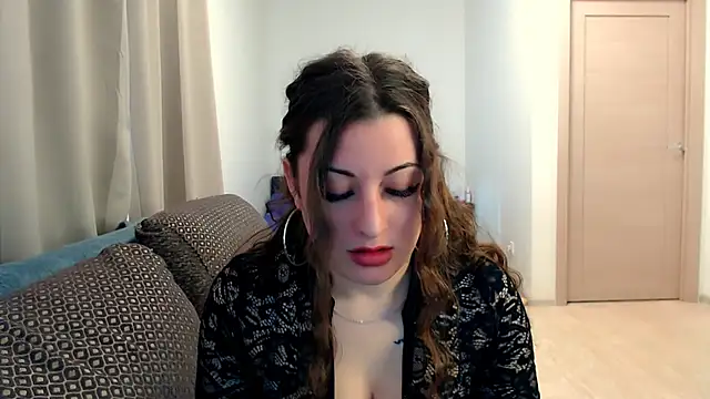 Snapshot of Helen_Adams_ chatting on April 23, 2026, 6:47 am Helen Adams online show from April 23, 2026, 6:47 am