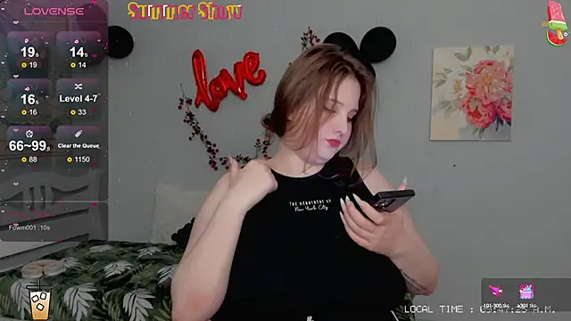 Crystal Chris online show from February 28, 2025, 7:46 pm