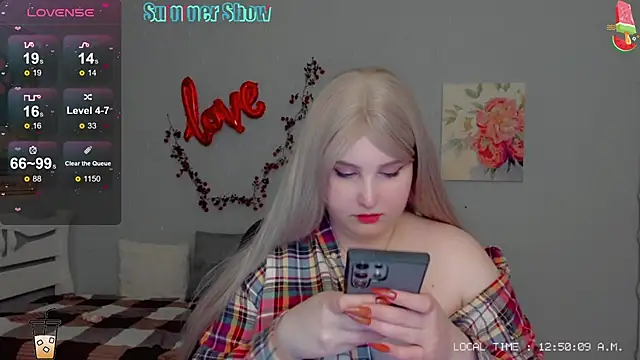 Crystal Chris online show from March 14, 2025, 10:49 pm