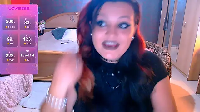 Ariellefoxy online show from October 16, 2025, 7:04 pm