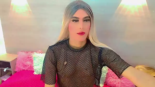 Daniela Pink  online show from March 20, 2025, 9:35 pm