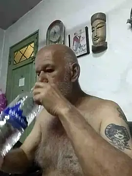 FabiQuilmes online show from March 5, 2026, 2:35 pm