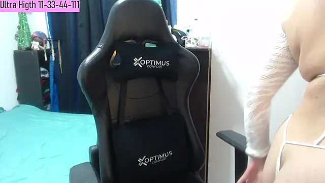 Marcssss  online show from January 22, 2025, 10:59 pm