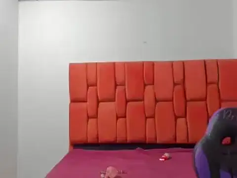 barbara anal squirt  online show from February 15, 2025, 9:16 am