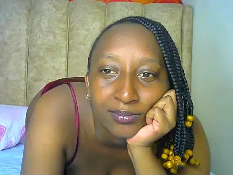 Snapshot of CarlaBeckky chatting on January 6, 2025, 7:56 pm CarlaBeckky online show from January 6, 2025, 7:56 pm