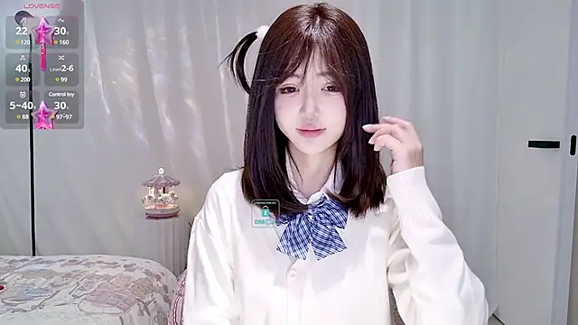 Snapshot of Duduludululu chatting on March 14, 2025, 4:32 am Duduludululu online show from March 14, 2025, 4:32 am